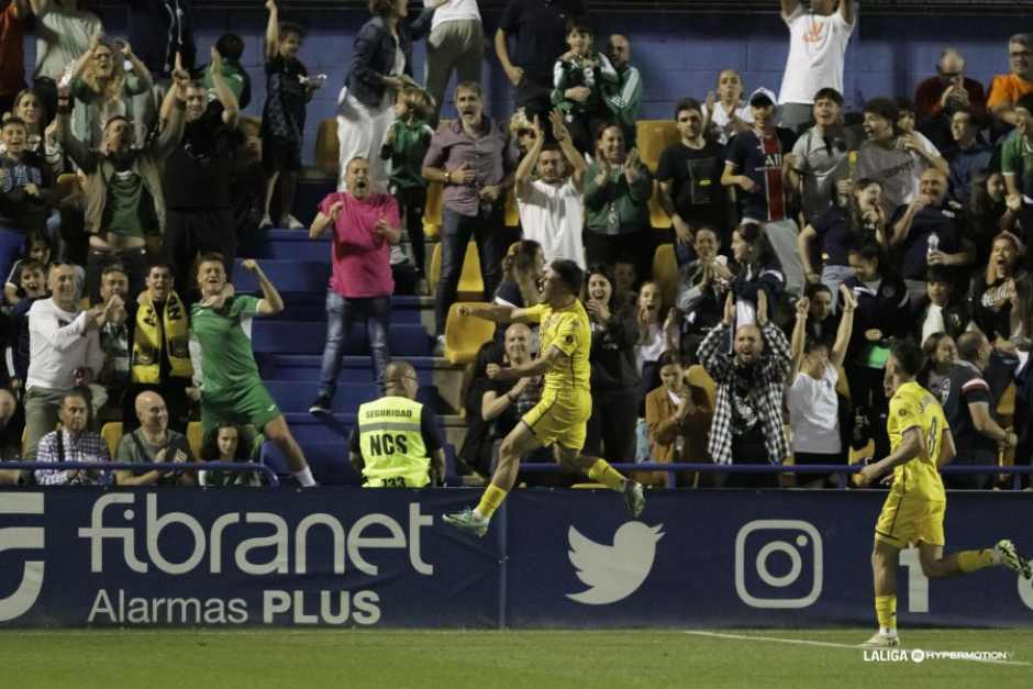Alcorcón 1-0 Villarreal B/ La agonía se convierte en victoria del Alcorcón gracias al gol de Chiki