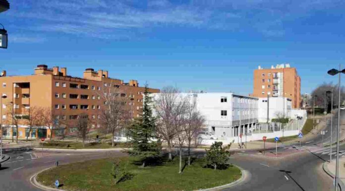 Veinte familias okupan ilegalmente dos edificios en Alcorcón durante siete años