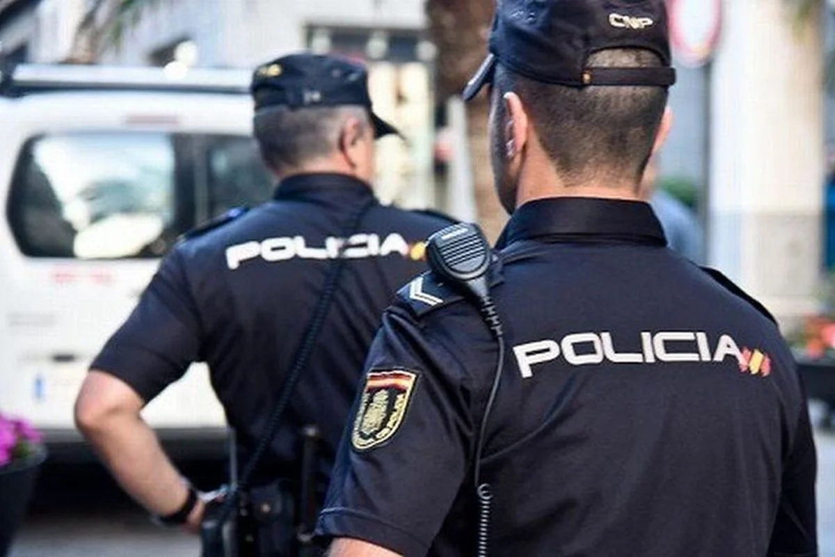 Dos detenidos por robar móviles con violencia en Alcorcón