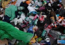 Los vecinos de Alcorcón califican el servicio de recolección de residuos