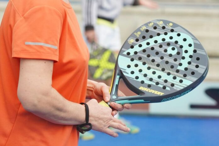 Impulsan sesiones gratuitas de tenis y pádel para los jóvenes de Alcorcón