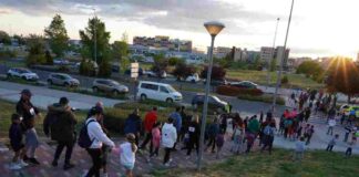 Marcha nocturna solidaria en el Ensanche Sur de Alcorcón