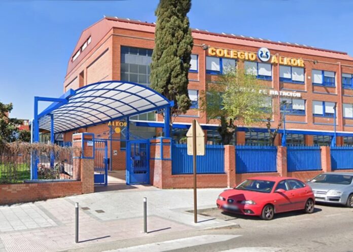 El programa de Movistar Ilustres Ignorantes destaca el Colegio Alkor de Alcorcón