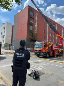 Aparatoso incendio sin víctimas mortales en Alcorcón