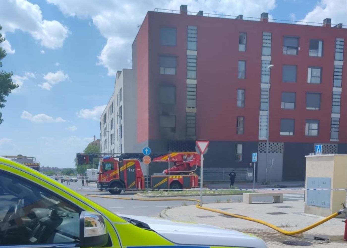 Aparatoso incendio sin víctimas mortales en Alcorcón