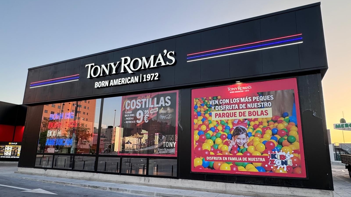 Tony Roma's amplía su presencia y abre un restaurante en Alcorcón