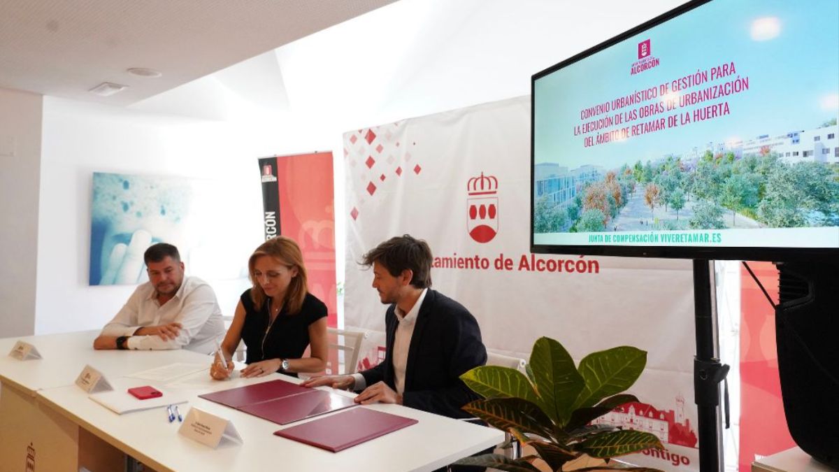 Alcorcón firma el convenio urbanístico de gestión para las obras de Retamar de la Huerta