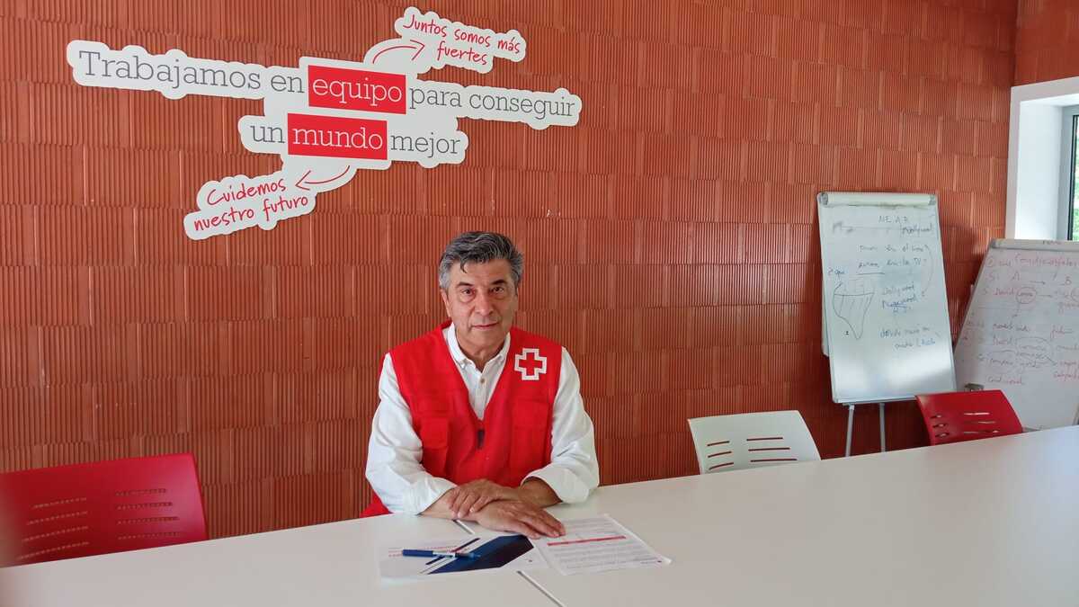 Saturnino Peña, presidente de Cruz Roja Alcorcón: "Tenemos el testimonio de personas que gracias a nosotros han encontrado un empleo"