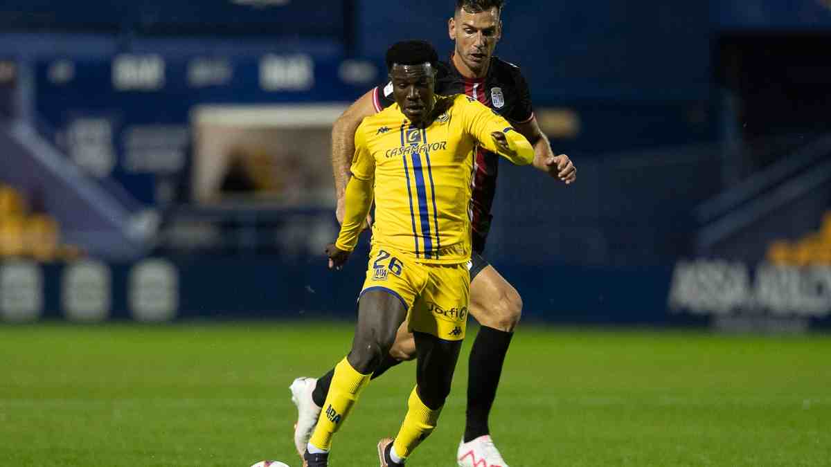 Addai se despide del Alcorcón y pone rumbo a Azerbaiyán