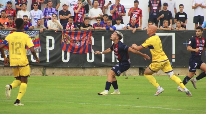 El Yeclano roza la victoria pero el Alcorcón empata en el último suspiro