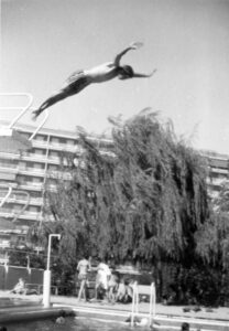 La excavación del terreno que ha supuesto la aparición de la Piscina Torremolinos en Alcorcón