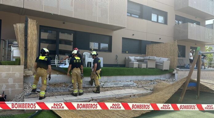 Críticas al Plan Vive de Alcorcón tras la caída de un muro