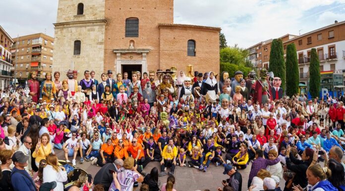 Los Gigantes y Cabezudos de Valderas que marcan la historia de Alcorcón