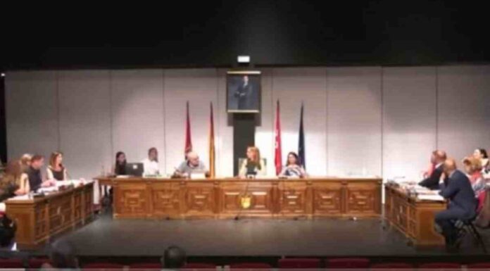 Polémica feminista durante el pleno del Ayuntamiento de Alcorcón