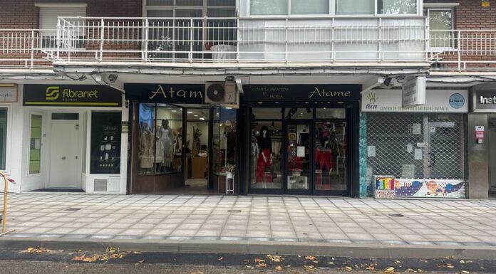 Amplían la acera de la calle Porto Cristo de Alcorcón tras siete años de reivindicación