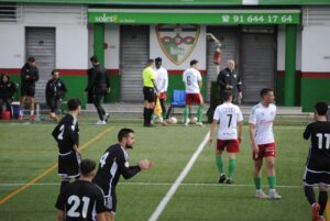 Atracan al Alcorcón en Huelva, el Trival remonta y cotiza al alza...