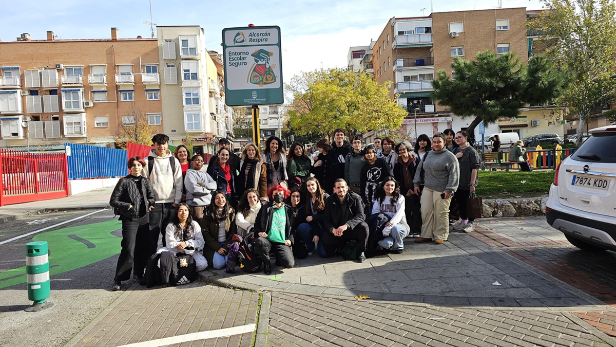 Inaugurado el primer entorno escolar seguro en el CEIP Jesús Varela de Alcorcón