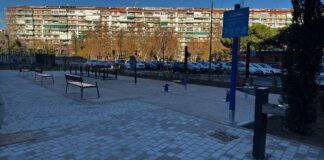 Alcorcón inaugura un espacio público con zonas de ejercicio y aparcamiento disuasorio