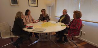 Reunión en Alcorcón con Reyes Maroto para tratar el problema de la vivienda y la Operación Campamento