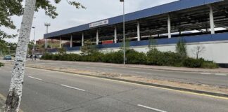 Gran ampliación de la pasarela sobre las vías de la C-5 en la estación de Alcorcón Central
