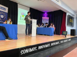 Competición de debate en los colegios de Alcorcón