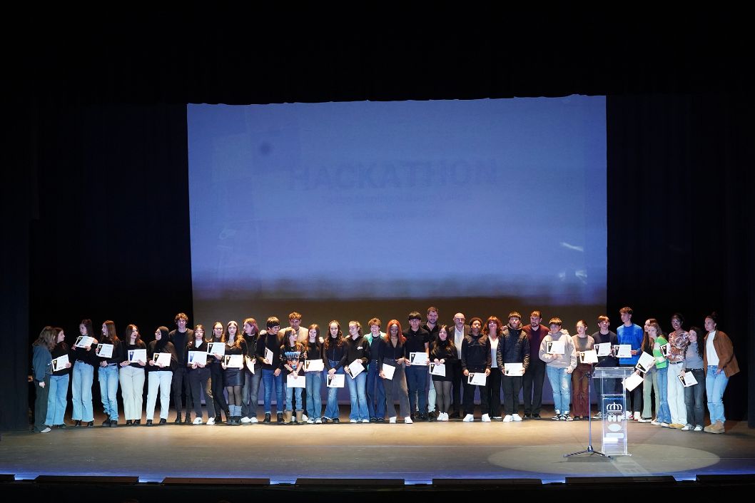 Alcorcón organiza el Hackathon Juvenil para impulsar el pensamiento crítico de los jóvenes estudiantes