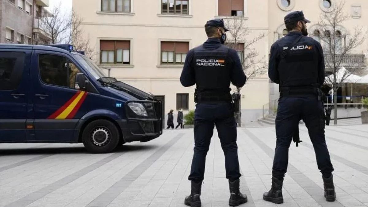 Roban un bar en Alcorcón, se dan a la fuga y son arrestados por Policía Nacional