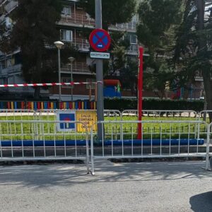 Clausurada temporalmente la parada de bus de la avenida Lisboa con Porto Lagos en Alcorcón