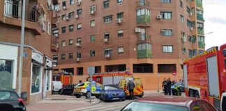 Acto de gratitud. Los vecinos de Alcorcón proponen renombrar la calle Los Lilos en homenaje a los bomberos que sirvieron en el incendio