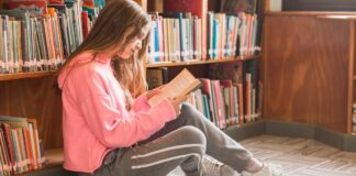 La literatura se abre paso en Alcorcón con 'La noche de los libros'
