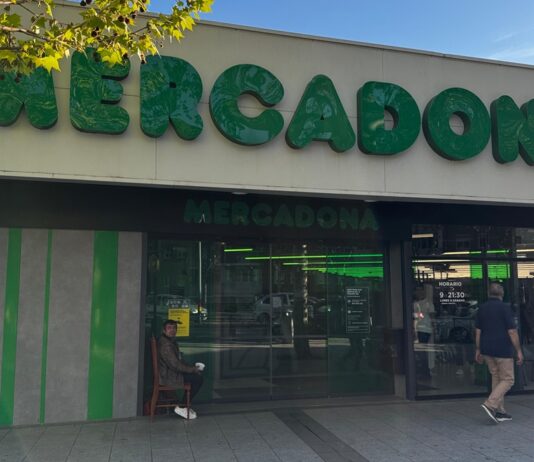 Los supermercados de Alcorcón, hasta arriba a causa del apagón