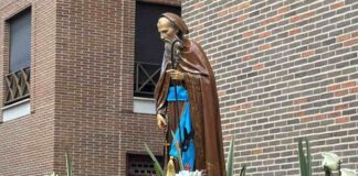 Alcorcón celebra su procesión de Santo Domingo, patrón del municipioAlcorcón celebra su procesión de Santo Domingo, patrón del municipio