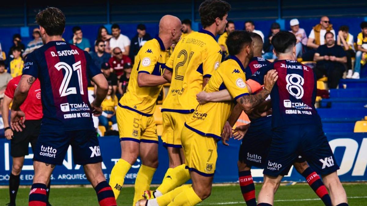 Victoria del Alcorcón ante el Yeclano Deportivo
