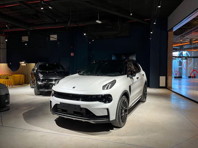 Alcorcón da la bienvenida a una nueva tienda de Lynk&Co