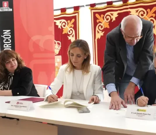 Renovado su acuerdo de colaboración. Alcorcón y la ONCE refuerzan su alianza para garantizar la inclusión de las personas con discapacidad
