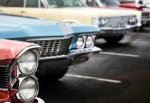 Exhibición masiva de coches clásicos en Alcorcón