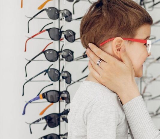 Los menores de Alcorcón se beneficiarán de gafas y lentillas gratis