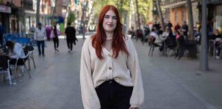 Asume el cargo tras el fallecimiento de Jesús Santos. Miriam Benítez asume su cargo como nueva edil de Ganar Alcorcón