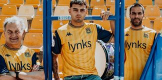 El Alcorcón presenta su nueva equipación y alucinan en redes sociales