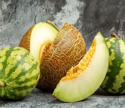 Aparecen los primeros puestos de melones en Alcorcón