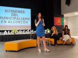 Éxito en la Asamblea Popular y Abierta de Raquel Rodríguez en Alcorcón