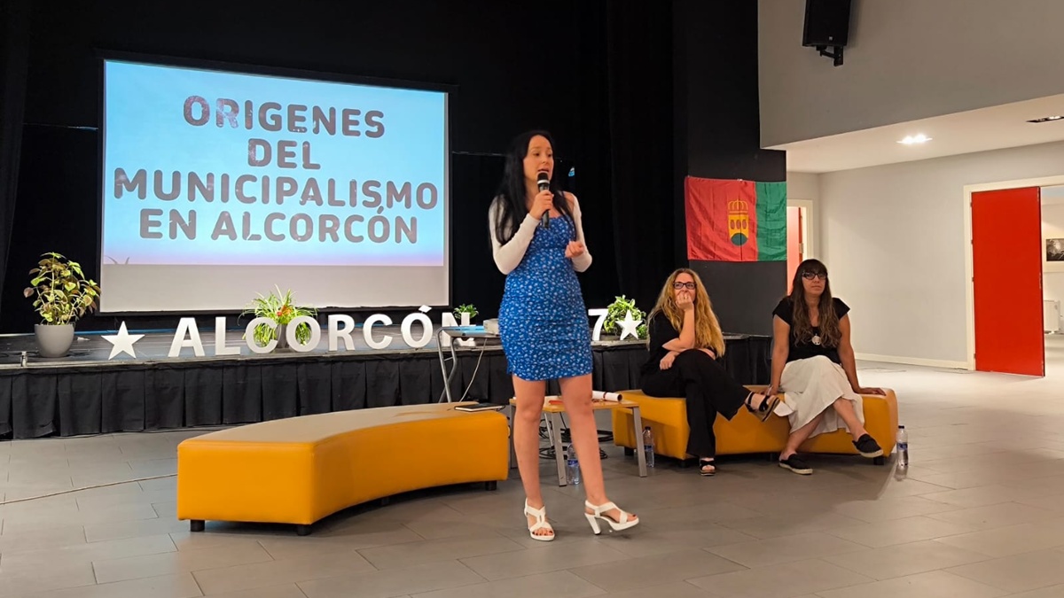 Éxito en la Asamblea Popular y Abierta de Raquel Rodríguez en Alcorcón