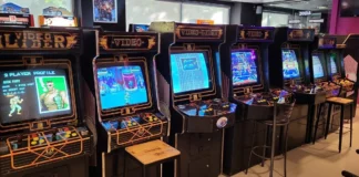 King Kong amenaza con destruir Alcorcón desde Factoría Retro