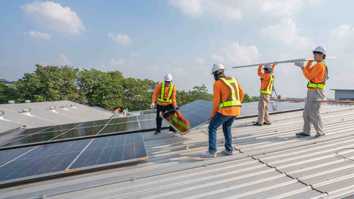Alcorcón lanza 450.000 euros en ayudas para fomentar energías limpias y movilidad sostenible