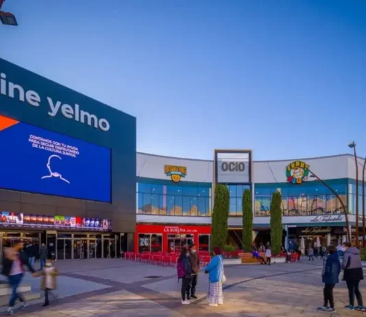 Cine Yelmo inaugura sus nuevas instalaciones en TresAguas para los vecinos de Alcorcón