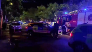 Un conductor positivo en alcoholemia vuelca un coche en un accidente en Alcorcón