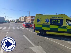 Aparatoso accidente frontal con dos heridos graves en Alcorcón