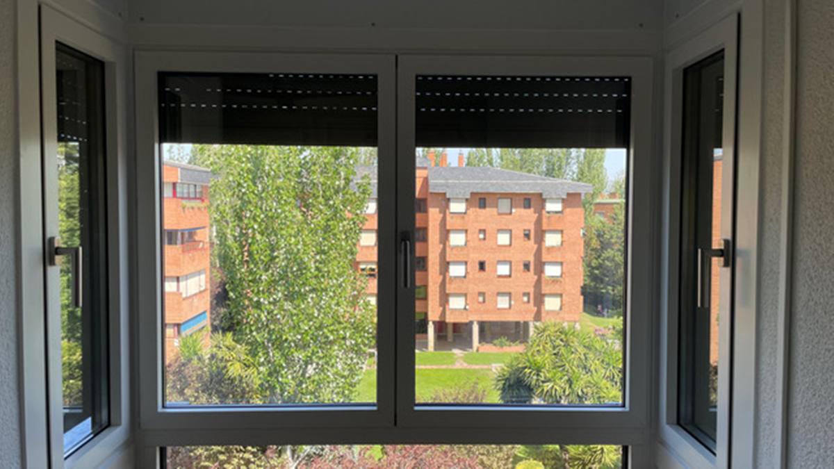Afandecor advierte desde Alcorcón: reforzar la seguridad antes de irse de vacaciones es clave para evitar robos