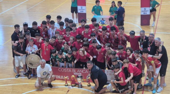 El CDE Pinar de Alcorcón se proclama campeón en la Costa Blanca Cup Futsal