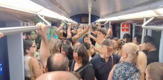 El éxodo de los vecinos de Alcorcón para llegar a Madrid este verano
